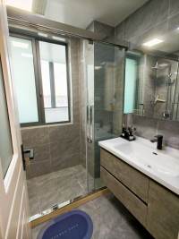 Housing image — Bathroom