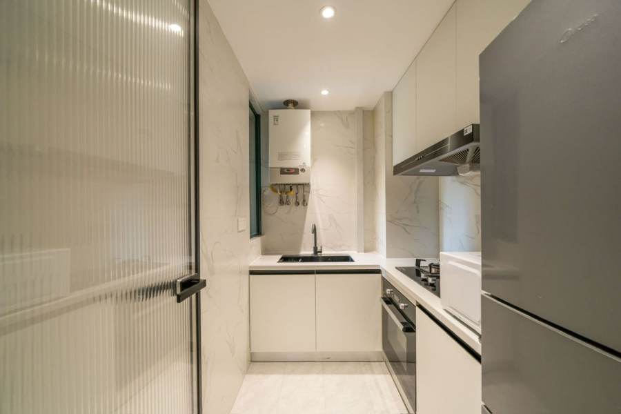 Housing image — Kitchen
