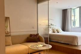 1BR Apartment in Jing'an