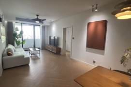 High-Floor Spacious 2BR Apartment near Zhongshan Park (L2/L3/L4)