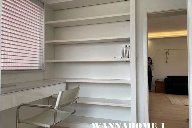 2BR Apartment near Jiangsu Rd Metro with Outstanding View (L2/L11)