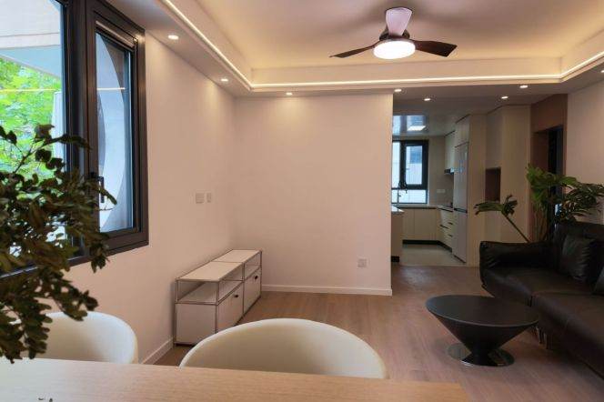 3BR Lane House in Jing'an