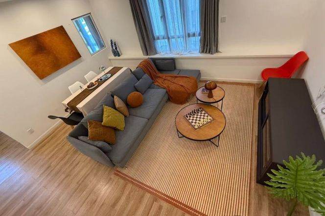 2BR Apartment in Jing'an