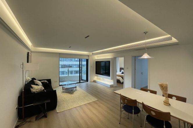 2BR Apartment at Da'an Garden with Floor-to-Ceiling Windows (L13/L14)