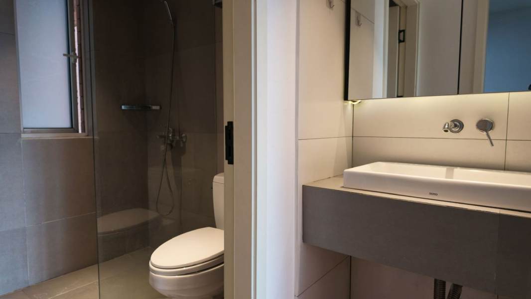 Housing image — Bathroom