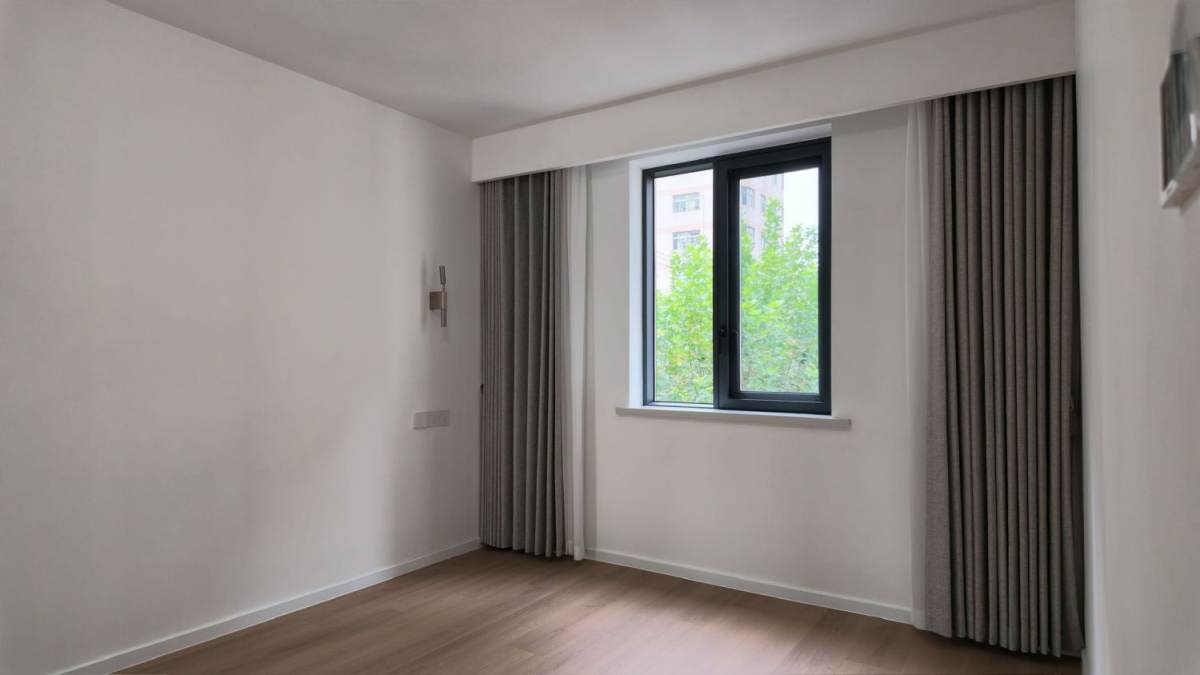 Housing image — Bedroom