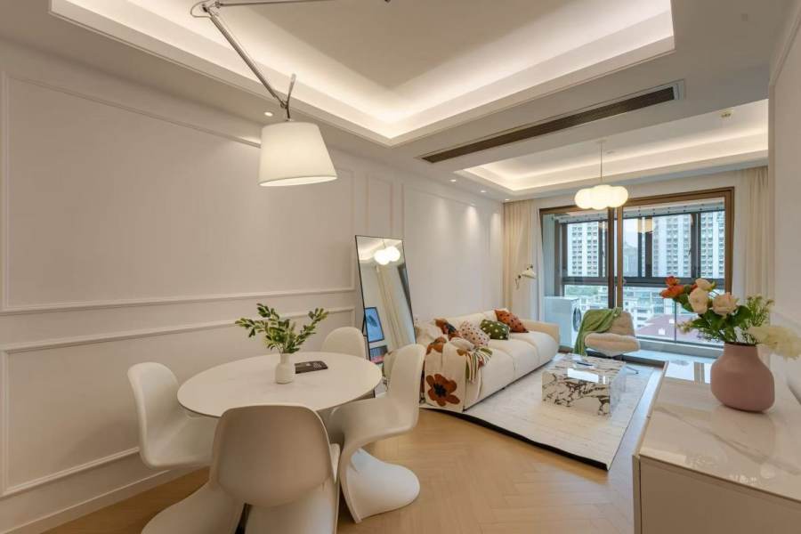 Housing image — Living Room