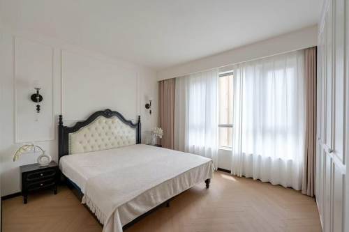 Housing image — Bedroom