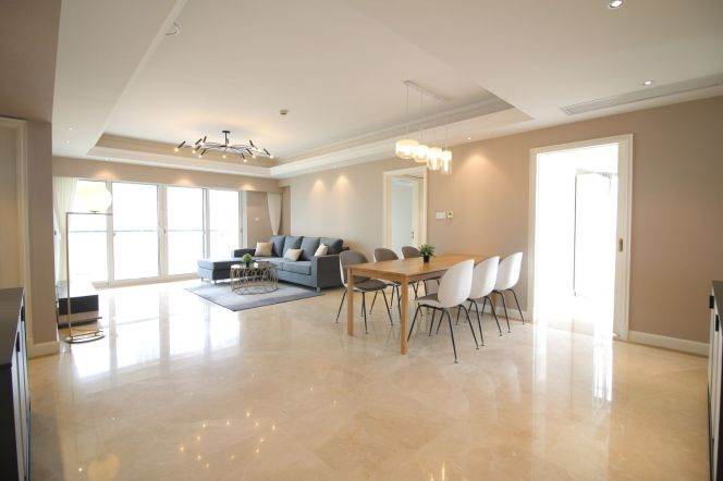 Spacious 3BR Apartment near Middle Huaihai Rd Metro