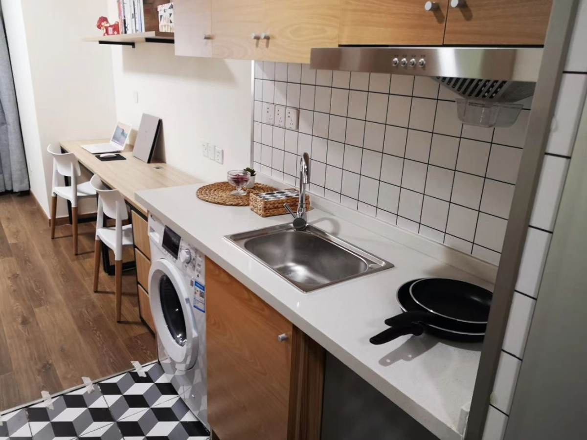 Housing image — Kitchen