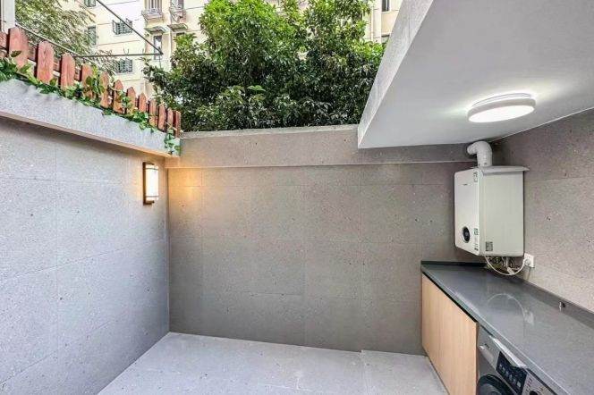 1BR Apartment near Longement Shopping Mall (L2/L11)