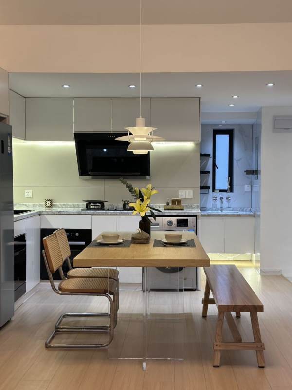 Housing image — Kitchen