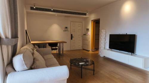 Housing image — Living Room