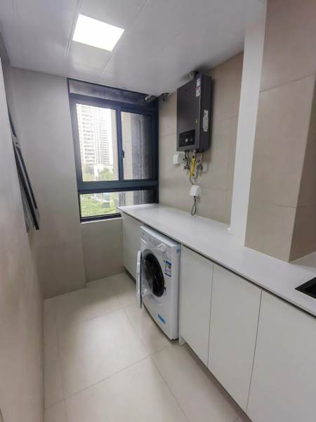 Housing image — Kitchen