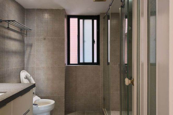 Spacious 3BR Apartment in Xujiahui with Terrace (L10/L11)