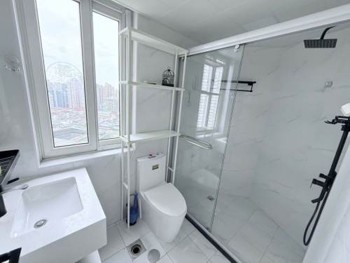 Housing image — Bathroom