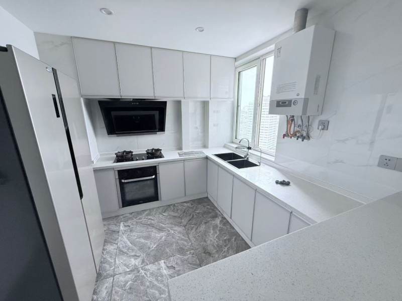 Housing image — Kitchen
