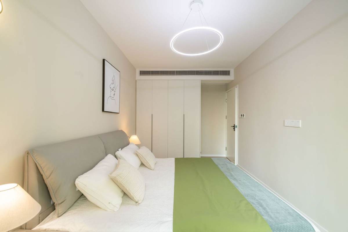 Housing image — Bedroom