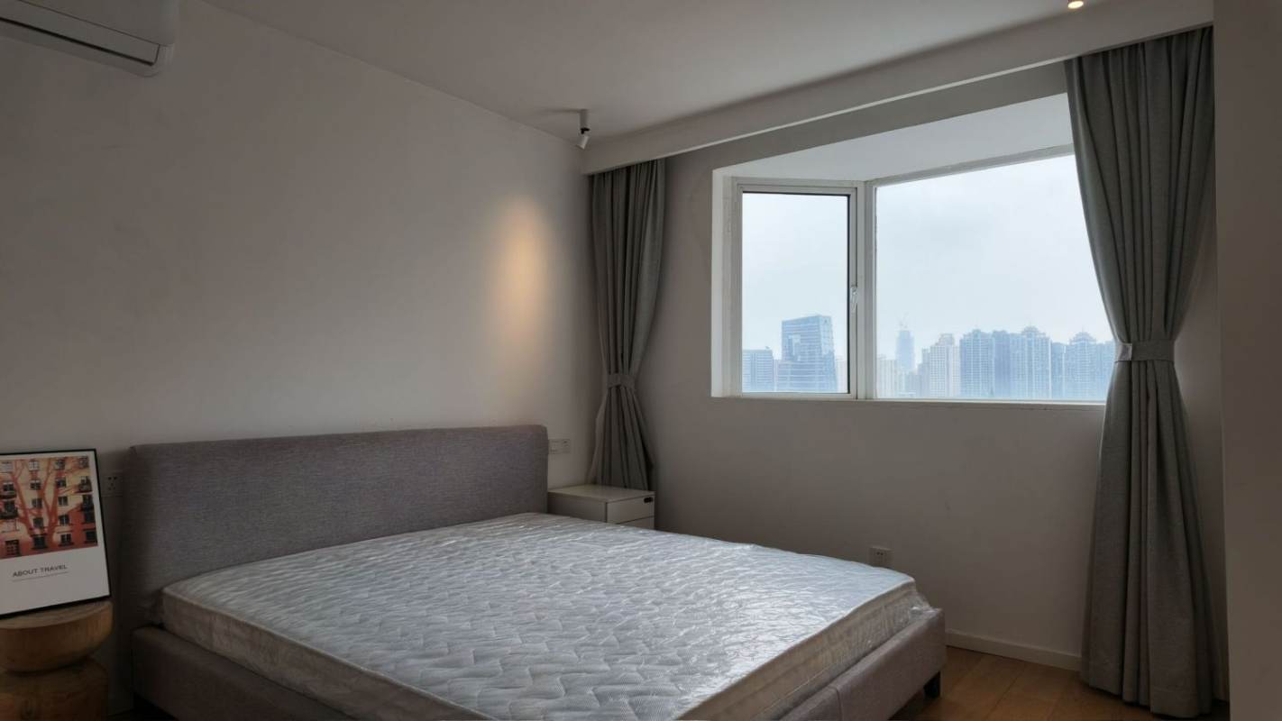 Housing image — Bedroom