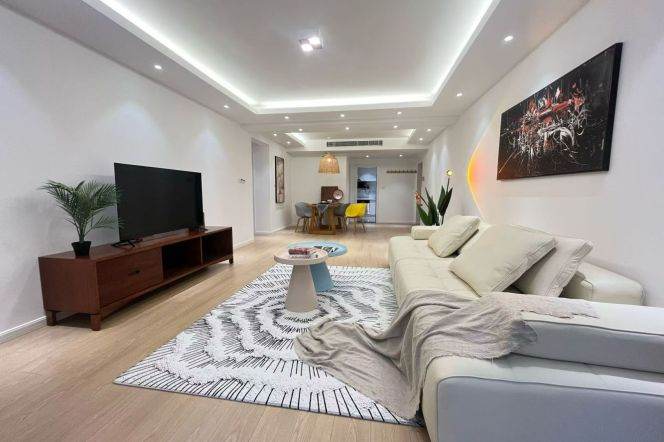 3BR Apartment in Jing'an with Terrace (L2/L12/L13)
