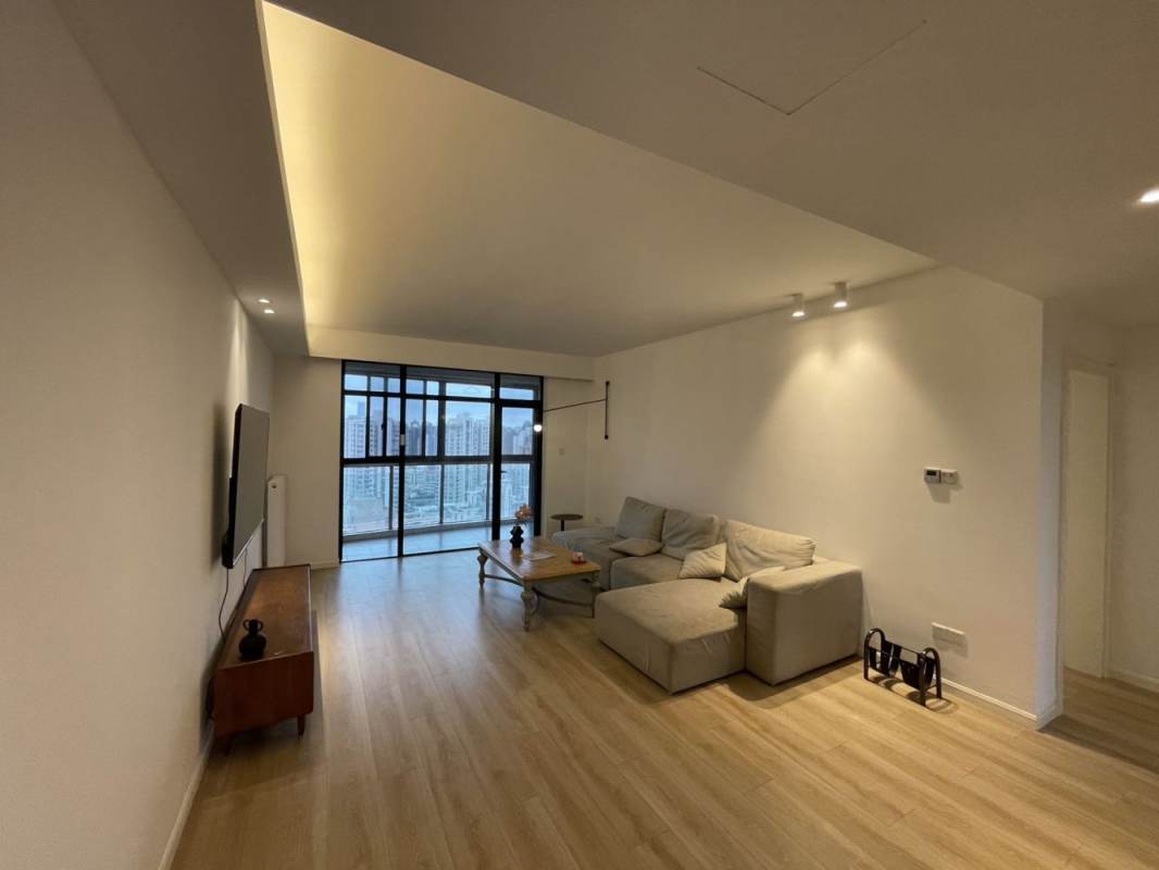 Housing image — Living Room