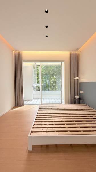 Housing image — Bedroom