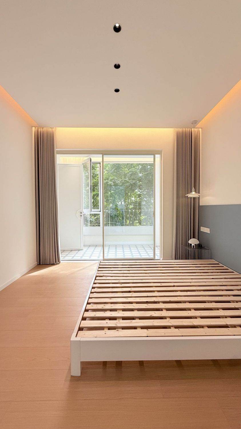 Housing image — Bedroom