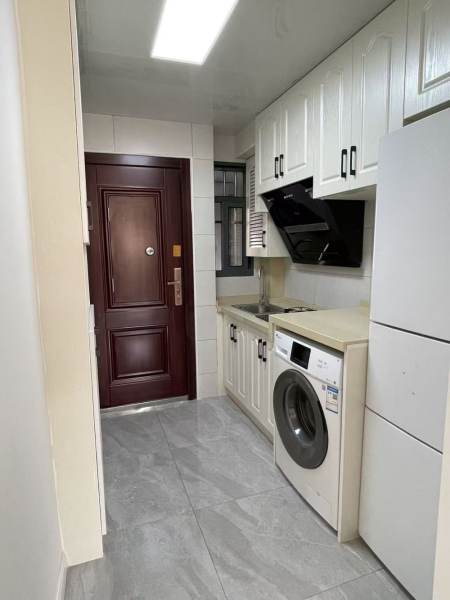 Housing image — Kitchen