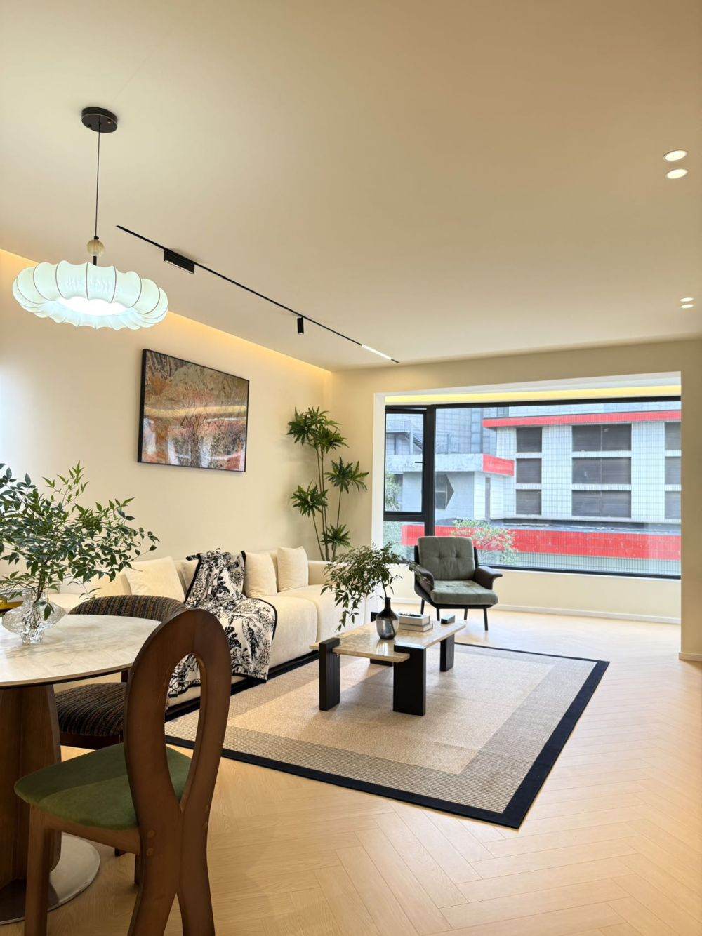 Housing image — Living Room