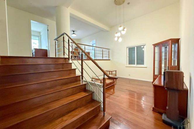 Spacious 3BR Apartment at Springdale Gardens (L9/L12)