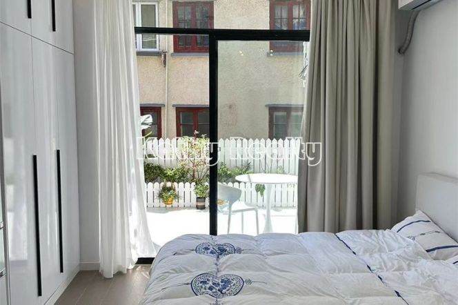 1BR Apartment near South Shaanxi Rd Metro with Terrace (L1/L10/L12/L13)