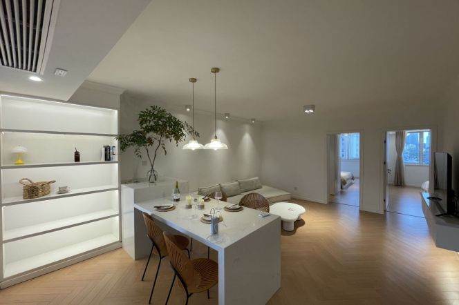 2BR Apartment near Zhongshan Park (L11/L13)