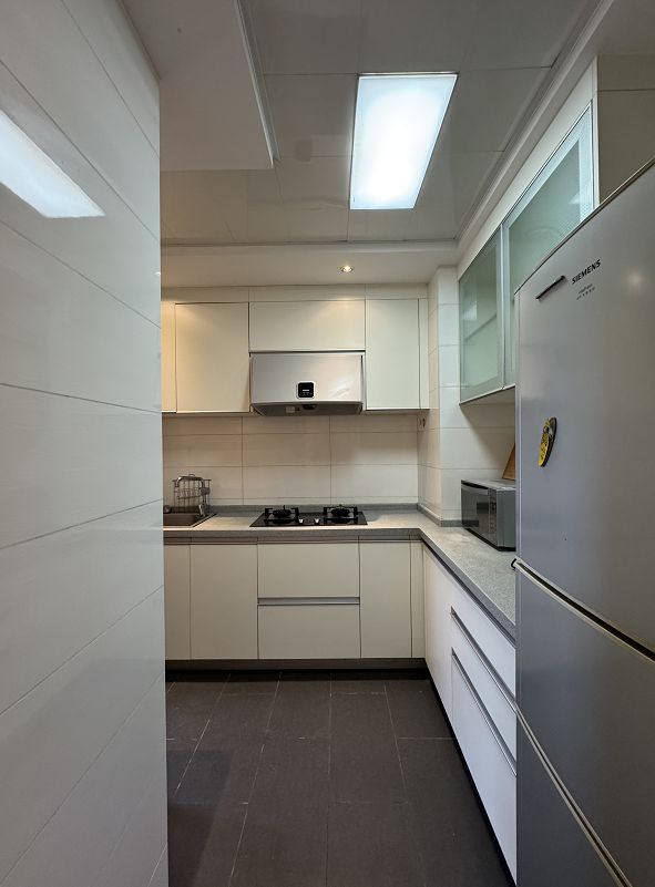 Housing image — Kitchen