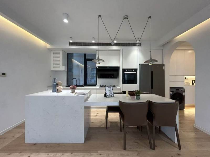 Housing image — Kitchen