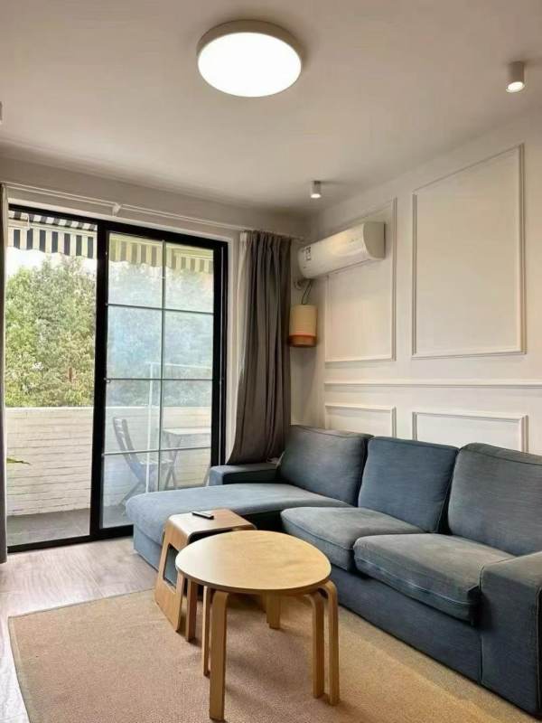 Housing image — Living Room