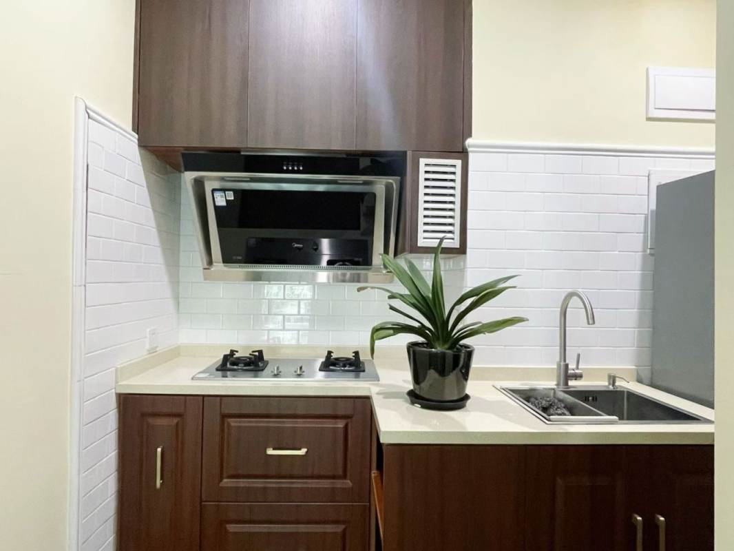 Housing image — Kitchen
