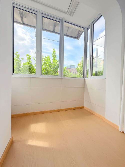 Housing image — Living Room
