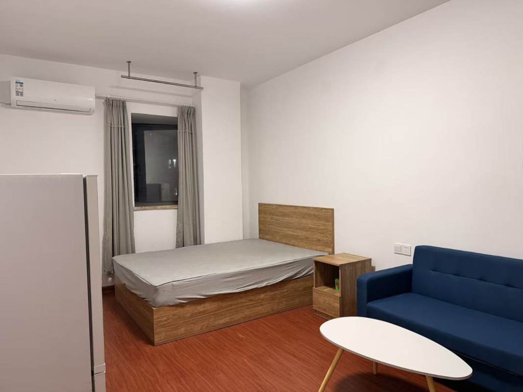 Housing image — Bedroom