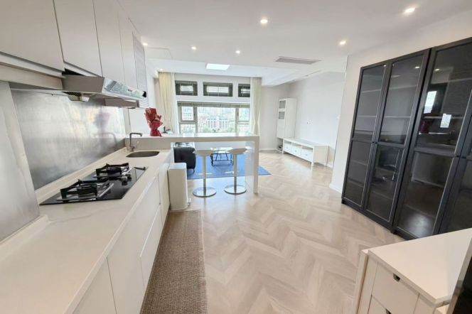 2BR Apartment in Old Xuhui (L1/L10/L12)