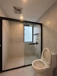 Housing image — Bathroom