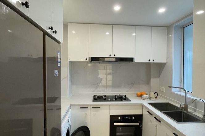 2BR Apartment near Zhongshan Park (L11/L13)