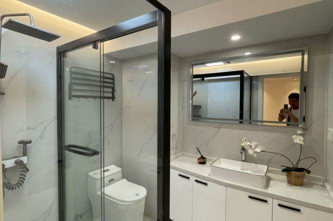 2BR Apartment near Zhongshan Park (L11/L13)