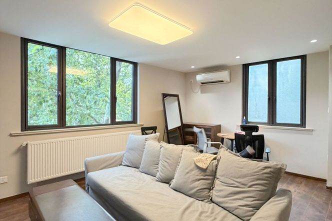 1BR Lane House in Old Xuhui