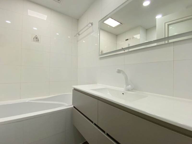 Housing image — Bathroom
