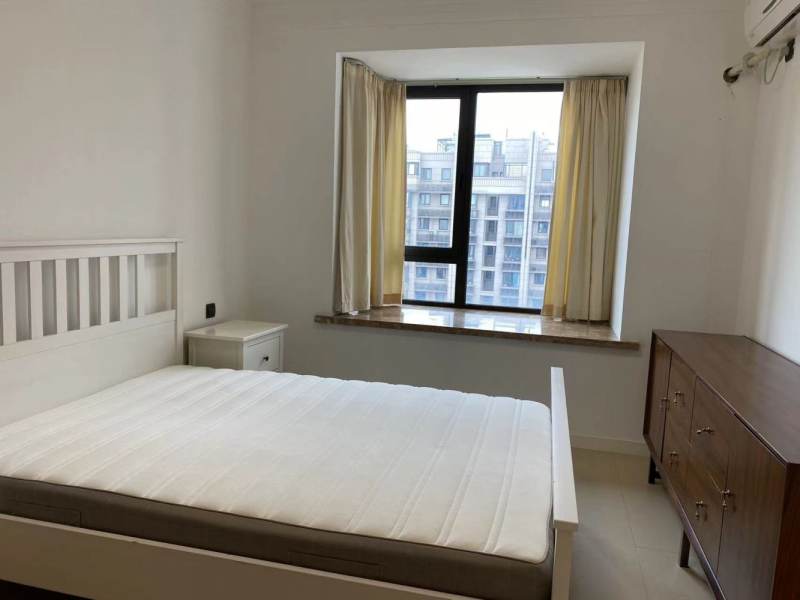 Housing image — Bedroom