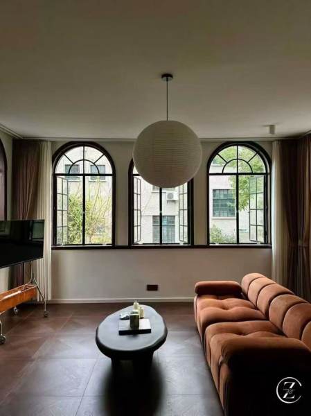 Housing image — Living Room