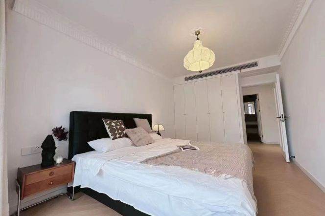 2BR Apartment near Yishan Rd Metro