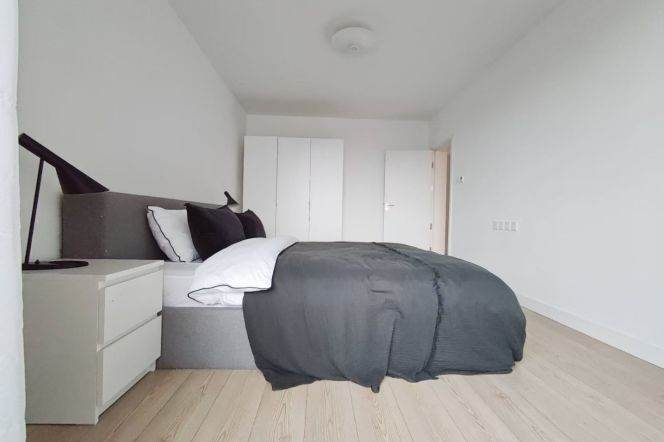 High-Floor 2BR Apartment near Xintiandi (L9/L10/L13)