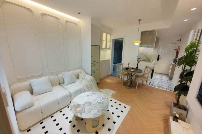 1BR Apartment near Zhongshan Park (L2/L3/L4)