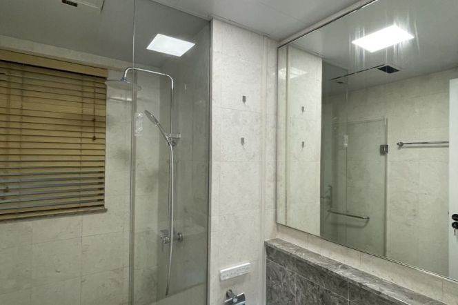 3BR Apartment at One Park Avenue with Floor-to-Ceiling Windows